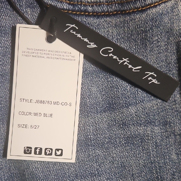 Judy Blue Woman's  Classic Bootcut Jeans - Picture 3 of 7